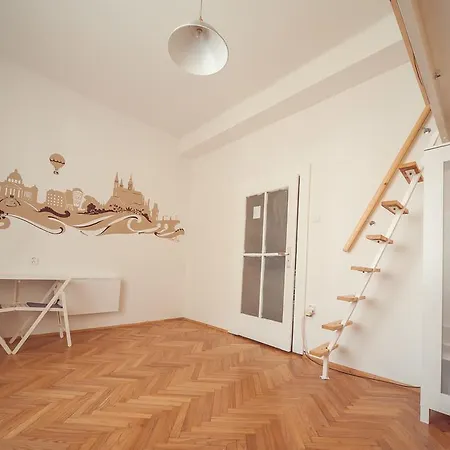 Bright Studio Kourimska * Prag